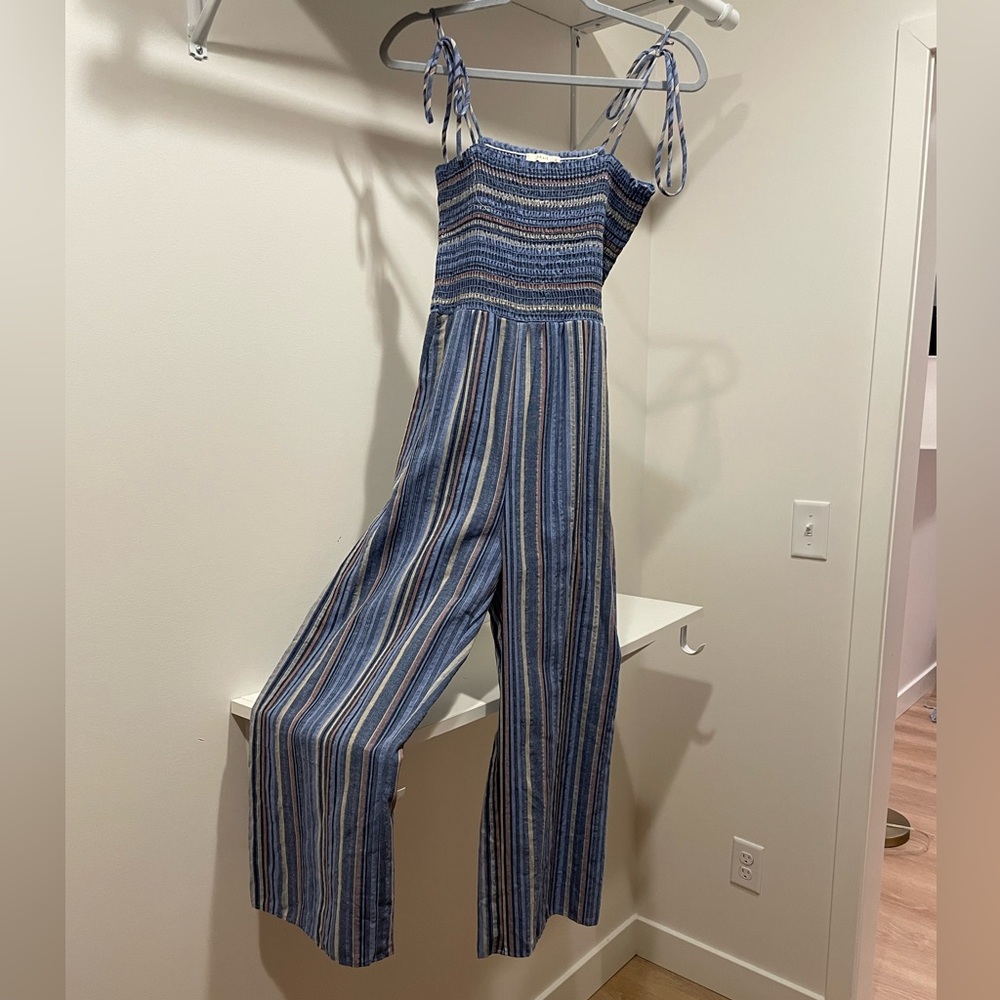 Cute linen mix romper from a boutique